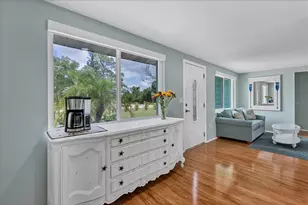 401 Leach St, Englewood, FL 34223 - Photo 9