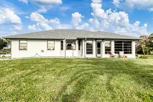 25 Bunker Ct, Rotonda West, FL 33947 - Photo 15