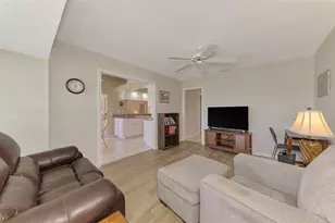8261 Lakeside Dr, Englewood, FL 34224 - Photo 37