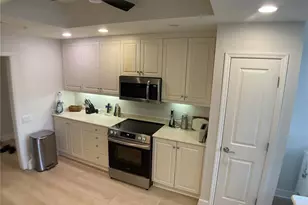 5235 Parisienne Pl, Sarasota, FL 34238 - Photo 11