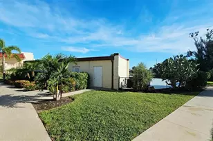 78 Boundary Blvd, Rotonda West, FL 33947 - Photo 27