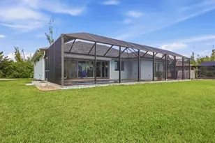 10686 Kearsarge Cir, Port Charlotte, FL 33981 - Photo 47