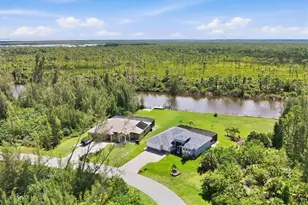 10686 Kearsarge Cir, Port Charlotte, FL 33981 - Photo 3