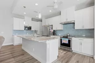 10686 Kearsarge Cir, Port Charlotte, FL 33981 - Photo 17