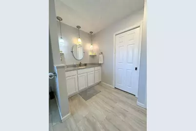 327 Gladstone Boulevard, Englewood, FL 34223 - Photo 15