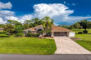 36 Long Meadow Ct, Rotonda West, FL 33947 - Photo 11