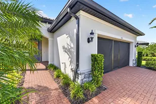 2539 Brassica Dr, North Port, FL 34289 - Photo 3