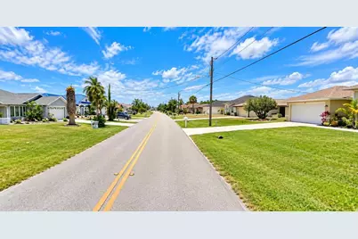 280 Rotonda Circle, Rotonda West, FL 33947 - Photo 9