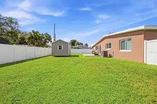 2424 Warne St, Port Charlotte, FL 33952 - Photo 31