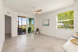 12180 Wellen Golf St, Venice, FL 34293 - Photo 5