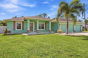 150 Green Pine Park, Rotonda West, FL 33947 - Photo 3