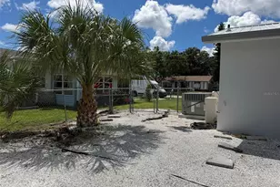4010 Grobe St, North Port, FL 34287 - Photo 23