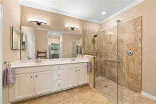 10036 Cozy Grv Dr, Venice, FL 34293 - Photo 11