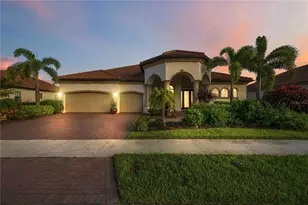 10720 Tarflower Dr, Venice, FL 34293 - Photo 1