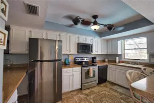 12 Golfview Rd, Rotonda West, FL 33947 - Photo 15