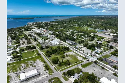 201 W Dearborn Street, Englewood, FL 34223 - Photo 5