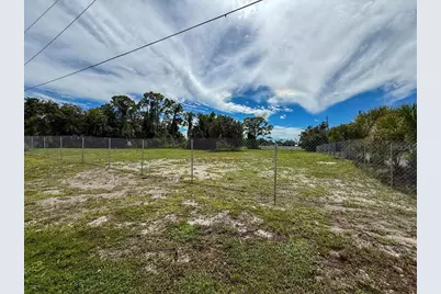 201 W Dearborn Street, Englewood, FL 34223 - Photo 7
