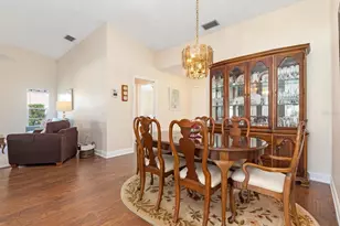 609 Bramblewood Ln, Englewood, FL 34223 - Photo 19