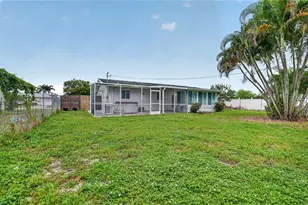1789 Birch Dr, Venice, FL 34293 - Photo 37
