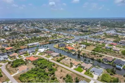 8180 Burwell Circle, Port Charlotte, FL 33981 - Photo 39