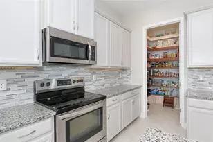 10301 Coral Landings Ct, Placida, FL 33946 - Photo 13