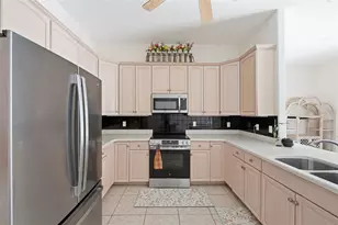 520 Liberty St, Englewood, FL 34223 - Photo 13