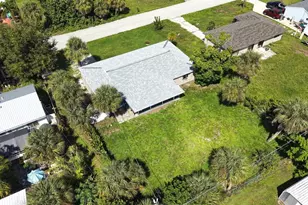 18663 Kerrville Cir, Port Charlotte, FL 33948 - Photo 49