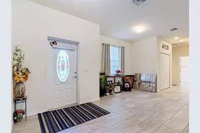 6027 Acorn Circle, Labelle, FL 33935 - Photo 3