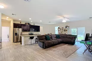6027 Acorn Cir, Labelle, FL 33935 - Photo 7