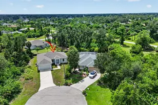 178 Green Pine Park, Rotonda West, FL 33947 - Photo 3