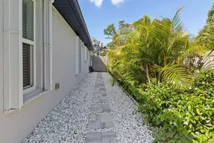 2420 Sheila Ln, North Port, FL 34286 - Photo 23