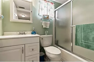 3617 Lake Bayshore Drive #401, Bradenton, FL 34205 - Photo 23