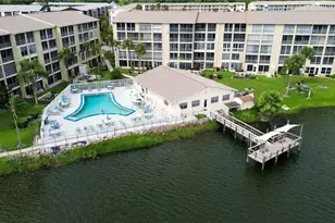 3617 Lake Bayshore Dr, Bradenton, FL 34205 - Photo 37