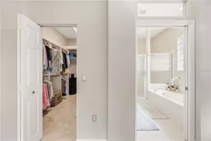 737 Misty Pine Dr, Venice, FL 34292 - Photo 25