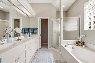 737 Misty Pine Dr, Venice, FL 34292 - Photo 21