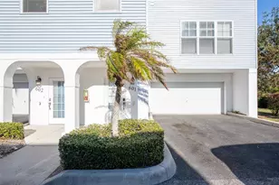 3917 Cape Haze Dr, Rotonda West, FL 33947 - Photo 9