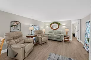 7578 Silage Cir, Port Charlotte, FL 33981 - Photo 17