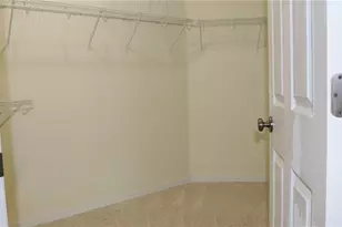 2552 Hobblebrush Dr, North Port, FL 34289 - Photo 13