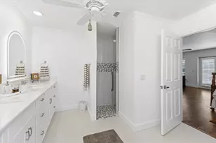 7376 Memorial Dr, Port Charlotte, FL 33981 - Photo 31