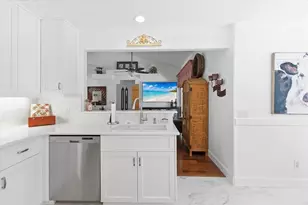 7376 Memorial Dr, Port Charlotte, FL 33981 - Photo 19