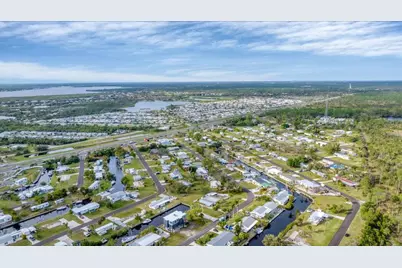 4203 Hollis Avenue, Port Charlotte, FL 33953 - Photo 11
