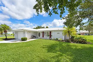 21 Oakwood Dr N, Englewood, FL 34223 - Photo 1