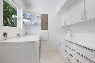 2021 20th St W, Boca Grande, FL 33921 - Photo 27