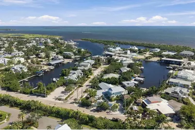 181 Damfino Street, Boca Grande, FL 33921 - Photo 3