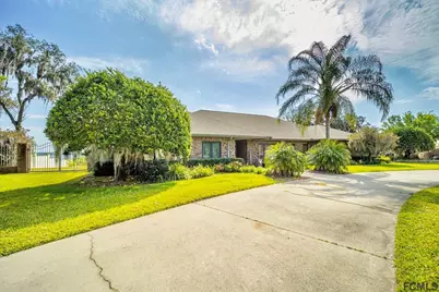 246 Crystal Cove Drive, Palatka, FL 32177 - Photo 3