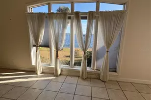 246 Crystal Cove Dr, Palatka, FL 32177 - Photo 7