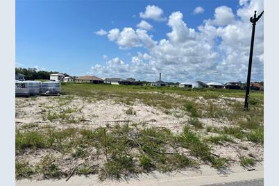 15 Del Palma Drive, Palm Coast, FL 32137 - Photo 3