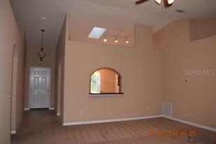 24 Poplar Dr, Palm Coast, FL 32164 - Photo 5