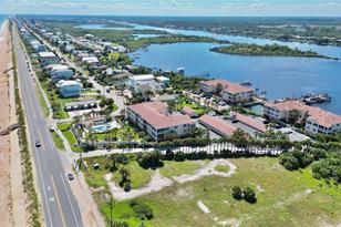 200 Marina Bay Dr, Flagler Beach, FL 32136 - Photo 1