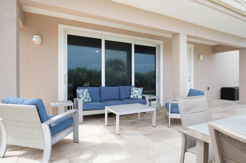 2711 Oceanshore Blvd, Flagler Beach FL  32136-4016 exterior